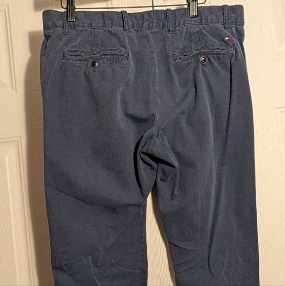 ⭐3/$21⭐Tommy Hilfiger Blue Chinos Relaxed Fit - Picture 5 of 6